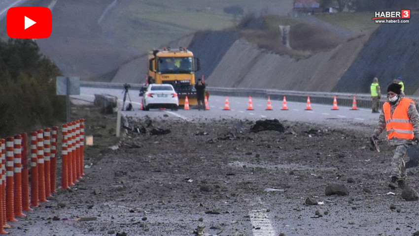 Balıkesir’de düşen F-16 savaş uçağının enkazı kaldırılıyor