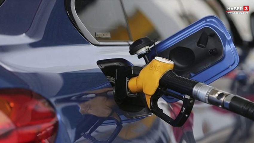 Benzin ve motorine yine, yeniden birer zam daha geliyor!