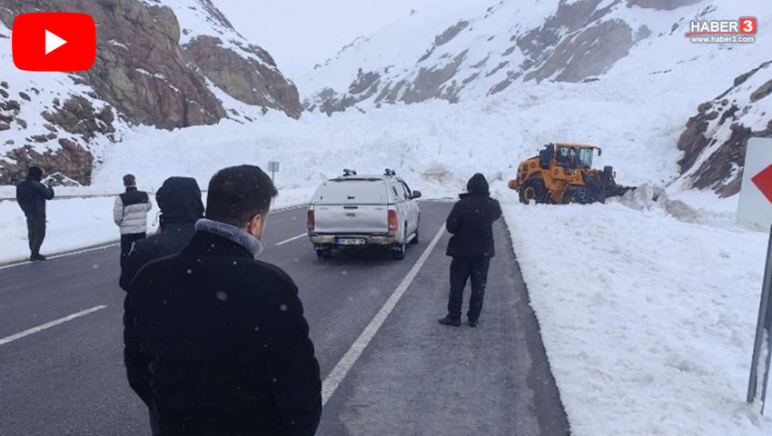 Otoyolda kabus! Çığ düştü, çok sayıda araç kar kütlelerinin altında mahsur kaldı!