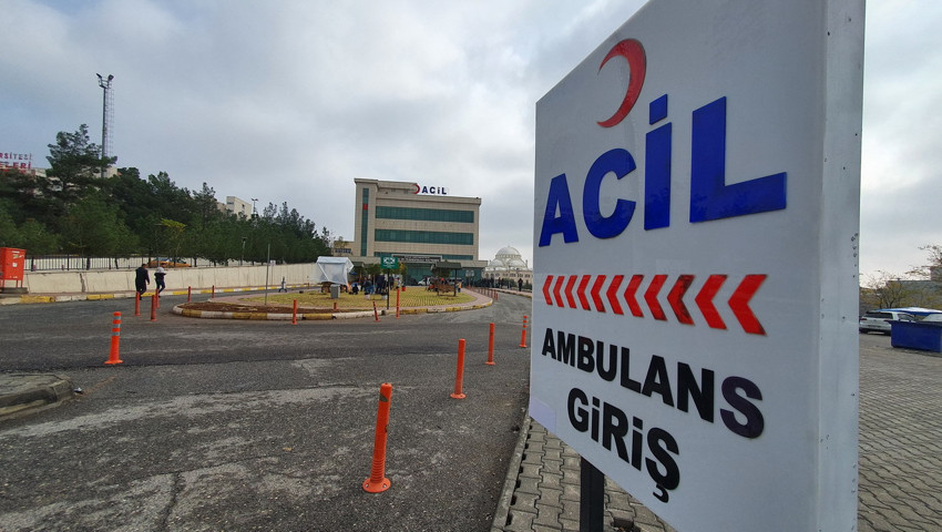 İki kuzenin oyunu korkunç bitti... Küçük çocuk kayanın altında kalarak can verdi