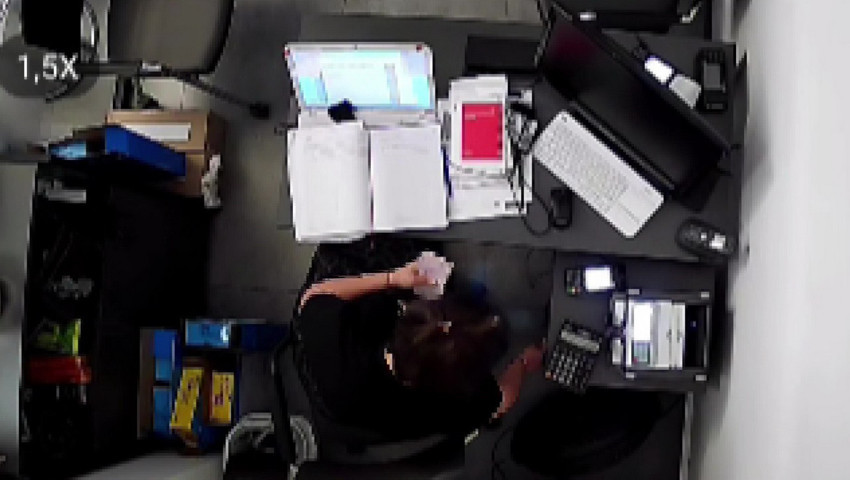 20 yıllık güvenin bedeli 25 milyon TL oldu... Kadın sekreterin vurgunu kamerada