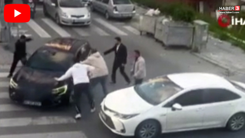 Esenyurt'ta akılalmaz anlar! Trafik kazasıyla başladı, az kalsın katliama dönüşüyordu!