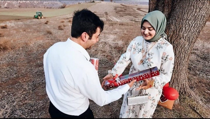 Traktörüyle tarlaya 'Benimle evlenir misin' yazdı - Resim: 4