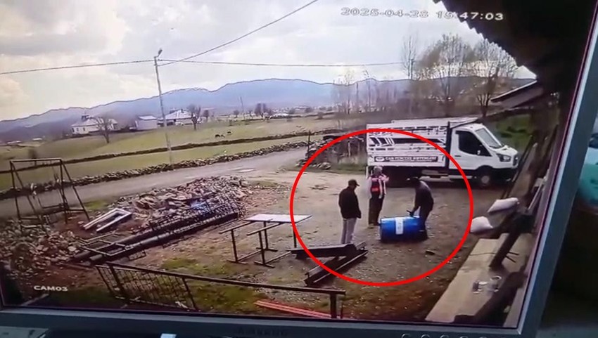 Kesmek istedikleri varil bomba gibi patladı - Resim: 1