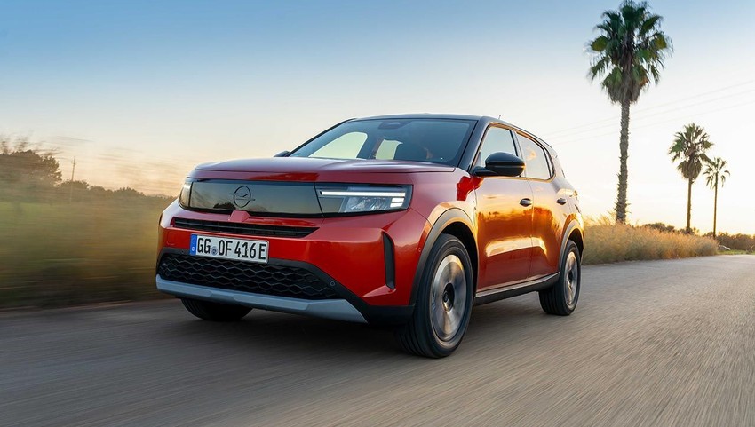 Opel'in merakla beklenen efsane SUV'u elektriklenerek Türkiye'ye döndü - Resim: 1