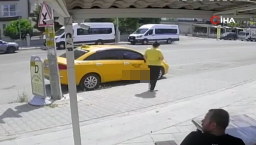 Film sahnelerini aratmayan olay: Kendi başına ilerleyen otomobili görünce koşup yetişti... - Resim: 4