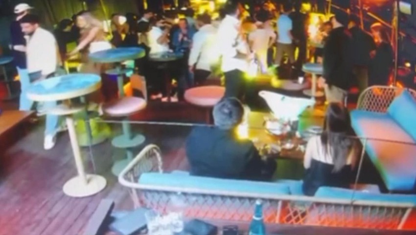 İstanbul'daki lüks otelin barında ''şampanya'' çatışması: Yaralılar var - Resim: 2