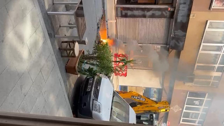 İstanbul'da korkutan patlama: Yeraltından alevler yükseldi - Resim: 4