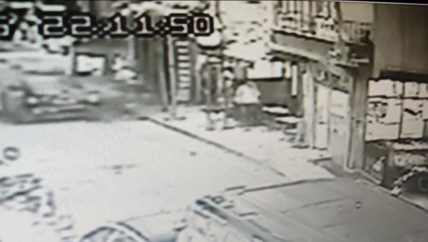 Uzun namlulu silahlarla kıraathane baskını kamerada - Resim: 4