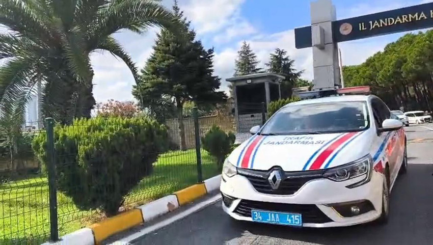 İrem Derici'den Hadise'ye, Demet Evgar'dan Mert Yazıcıoğlu'na çok sayıda isme şafak baskını - Resim: 4