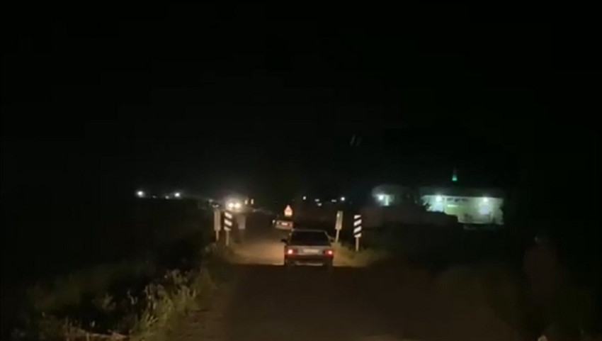 Arazide kayıp olarak aranan 5 yaşındaki Miraç'ın cansız bedeni evinin çatısında bulundu - Resim: 3
