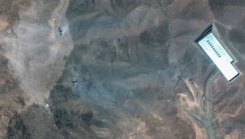 İran'ı B-2 bombardıman uçaklarıyla vurduran Trump saldırı sonrası uydu görüntülerini yayınladı - Resim: 3