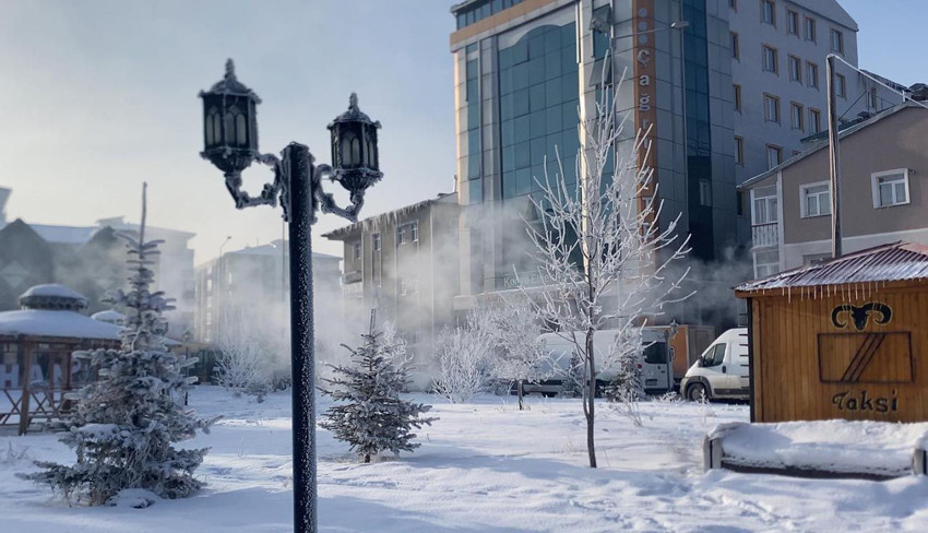 Türkiye'nin Sibiryası'nda her şey buz tuttu - Resim: 3