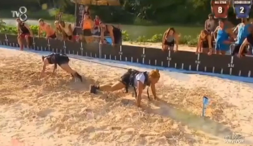 Survivor All Star'da büyük panik: Yağmur bilincini kaybetti - Resim: 1