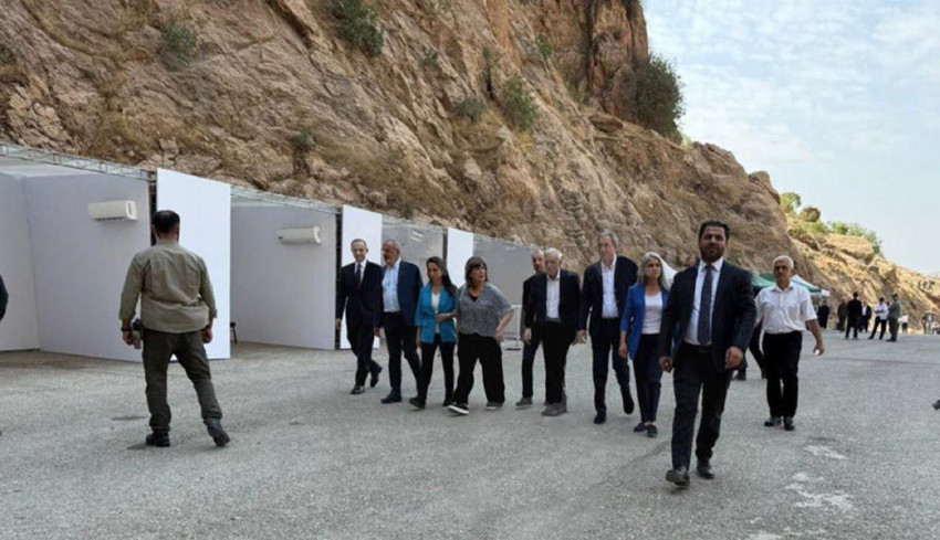 Eli kanlı bölücü terör örgütü PKK mensubu ilk grup silah bıraktı - Resim: 3