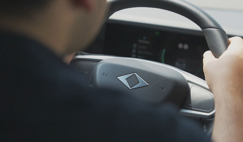 Türkiye'nin yerli elektrikli sedanı Togg T10F ortaya çıktı - Resim: 1