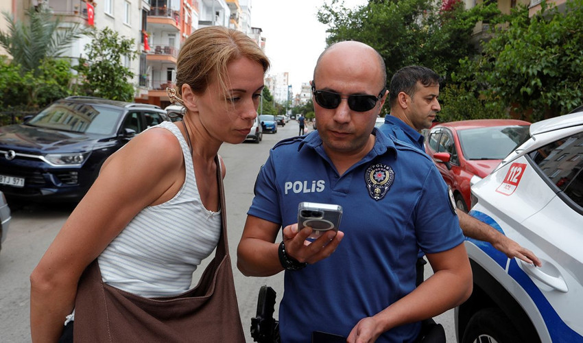 Antalya'da kadın Rus turist polis baskınına katıldı.. GPS sayesinde bulundu! - Resim: 3