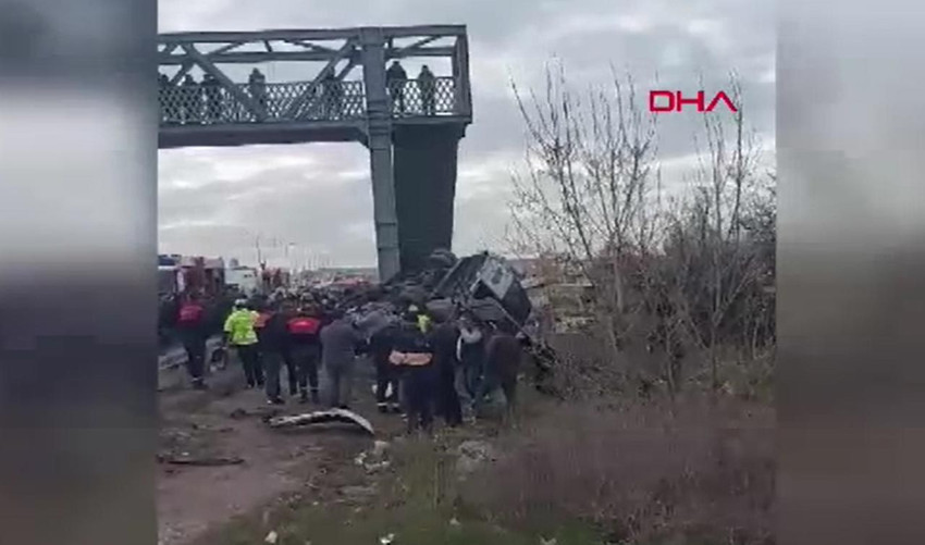 Ankara'da korkunç kaza! Özel halk otobüsü üst geçide çarptı: Ölü ve yaralılar var - Resim: 3
