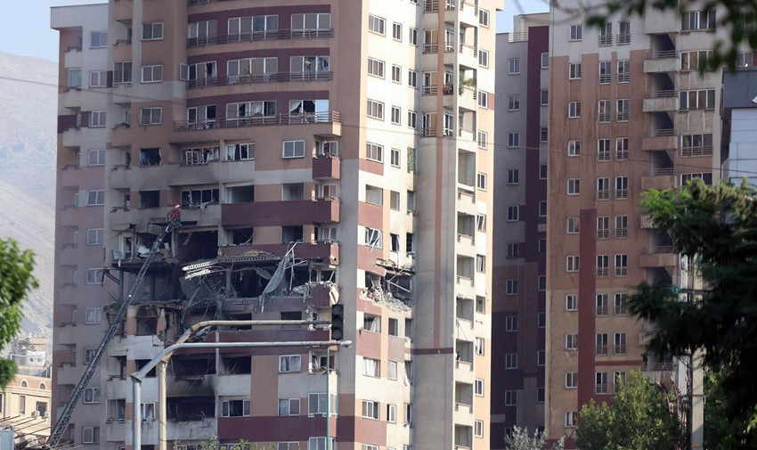 İsrail'in İran'a saldırılarında ağır bilanço: Onlarca ölü, yüzlerce yaralı var - Resim: 2