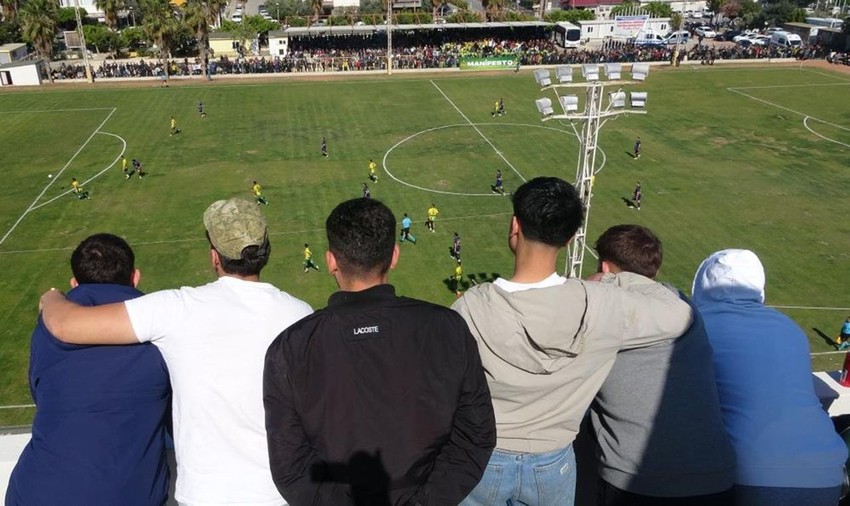 Amatör lig maçında Süper Lig takımlarını kıskandıran görüntü - Resim: 3