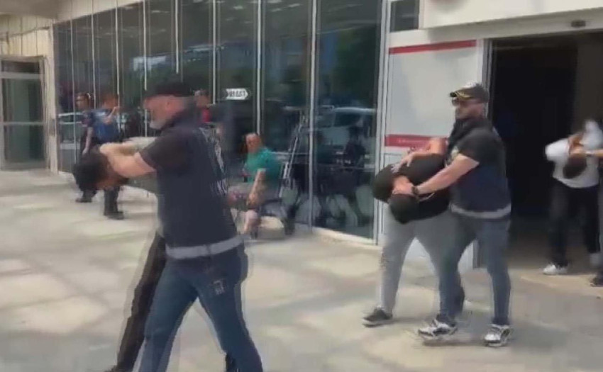 Masaj salonu suç merkezi çıktı: Gizli kamerayla şantaj ve fuhuş skandalı! - Resim: 4