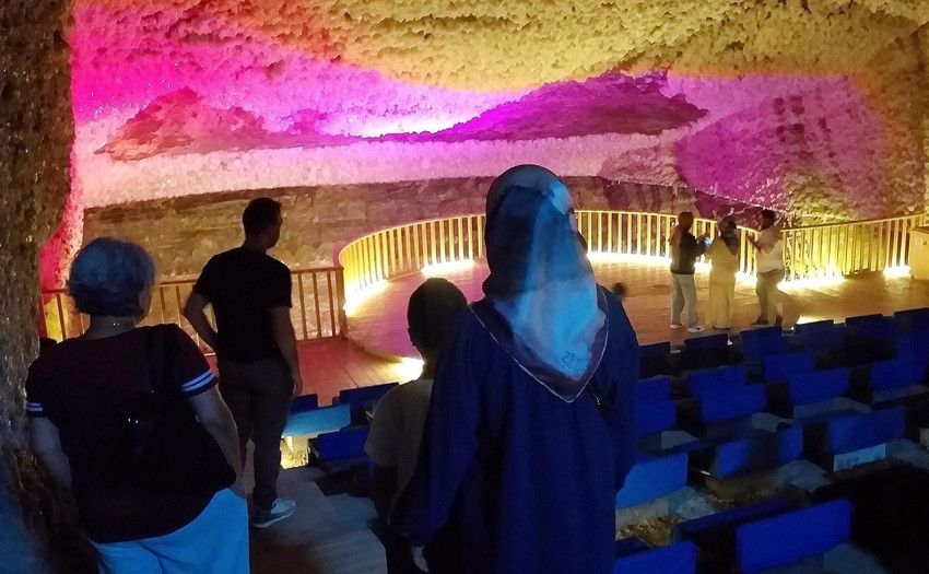 Şİfa kaynağı ve doğal klimalı tuz mağarası turistlerin gözdesi oldu - Resim: 4
