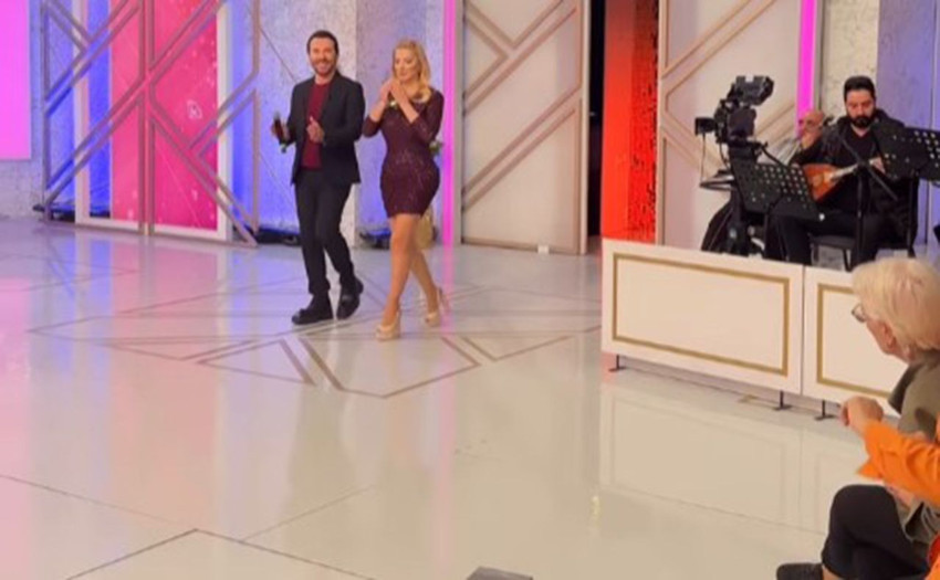 Ekranların sevilen sunucusu Songül Karlı bu sefer de makyajsız haliyle olay oldu - Resim: 4