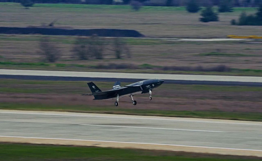 Türkiye'nin göklerdeki gururu Bayraktar KIZILELMA'dan gövde gösterisi! - Resim: 2