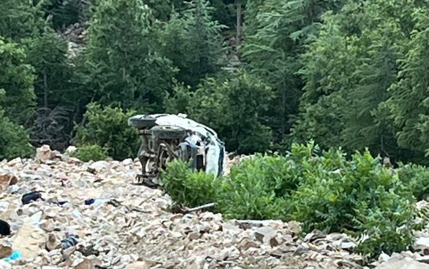Yayla yolunda feci kaza: Aynı aileden 3 ölü, 1 yaralı - Resim: 4