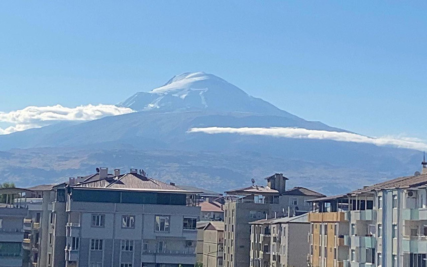 Bu kareler Türkiye'den! Eylül ayında mevsimin ilk karı yağdı - Resim: 1