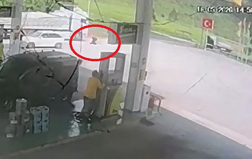 Mersin'deki kanlı saldırıda Valilik, saldırganın psikiyatrik tanıları olduğunu açıkladı - Resim: 3