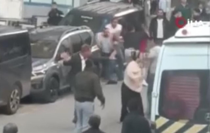 İstanbul'da evlilik kavgası kanlı bitti: Ölü ve yaralılar var - Resim: 1