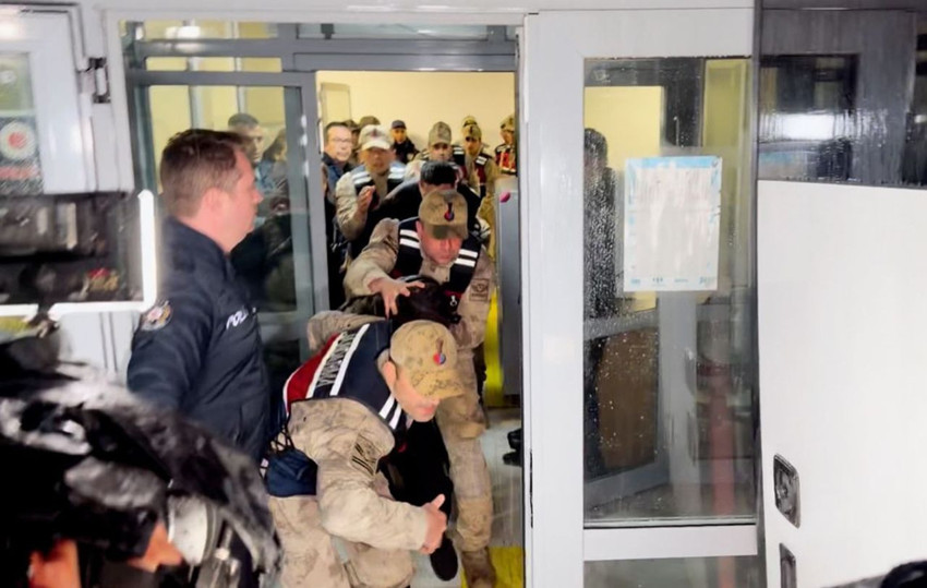 Gülistan Doku davasında valinin ''silahım yok'' diyen oğlunun cephaneliği ortaya çıktı - Resim: 2