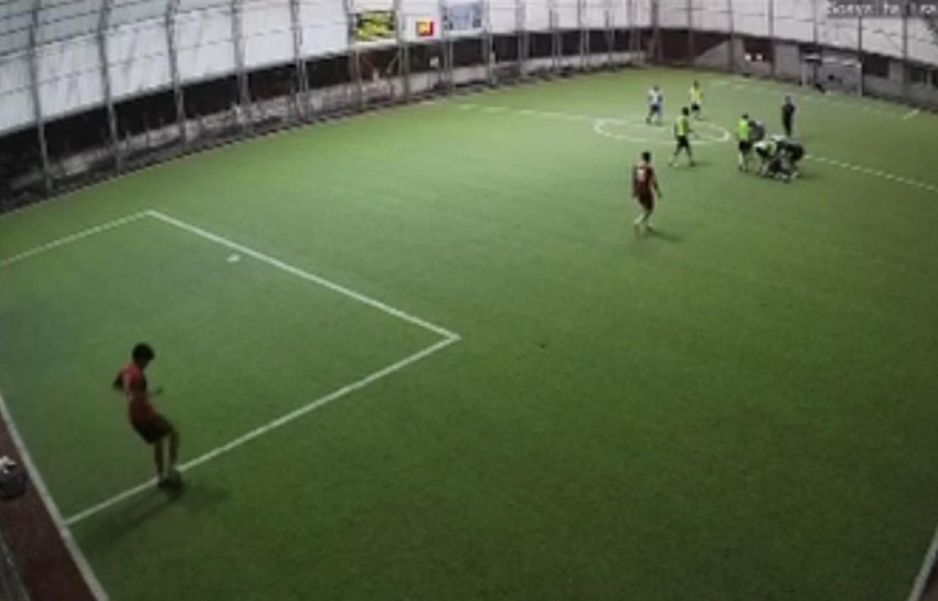 Bir anda yere yığıldı... Halı sahada kahreden ölüm - Resim: 2