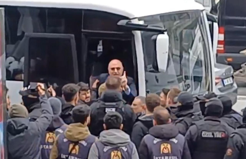 Eylem nerede Mahmut Tanal orada: Gözaltıları engellemek için polis aracına çıktı - Resim: 4