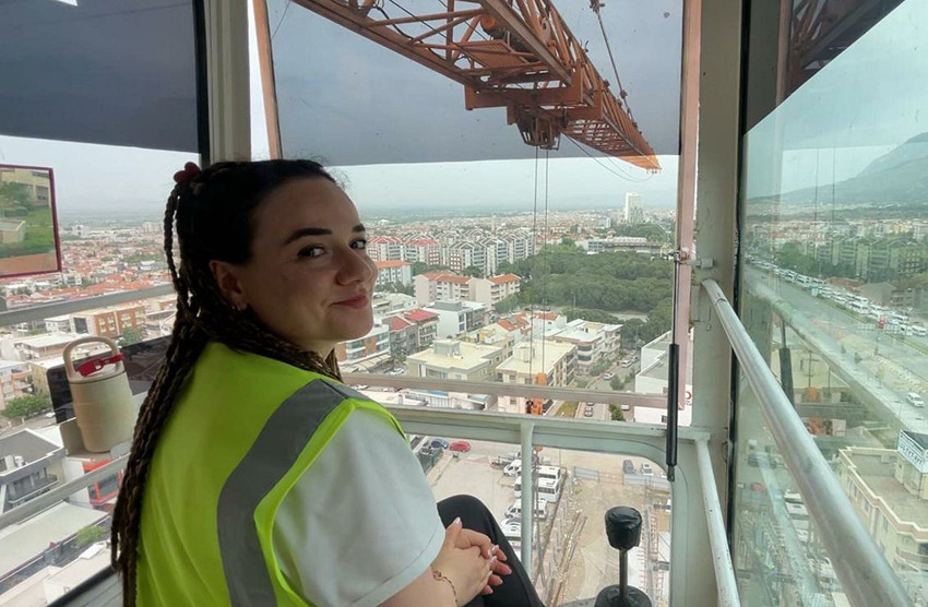 Merakla başlamıştı... O şimdi 34 yaşında en tehlikeli zirvede işinin başında - Resim: 1