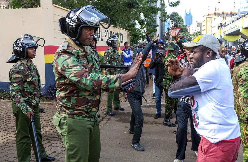 Kenya'da vergi yasası tepkisi için halk sokağa döküldü: Onlarca yaralı var - Resim: 2
