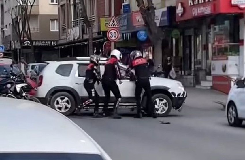 İstanbul'da kilometrelerce süren kovalamaca kazayla bitti - Resim: 3