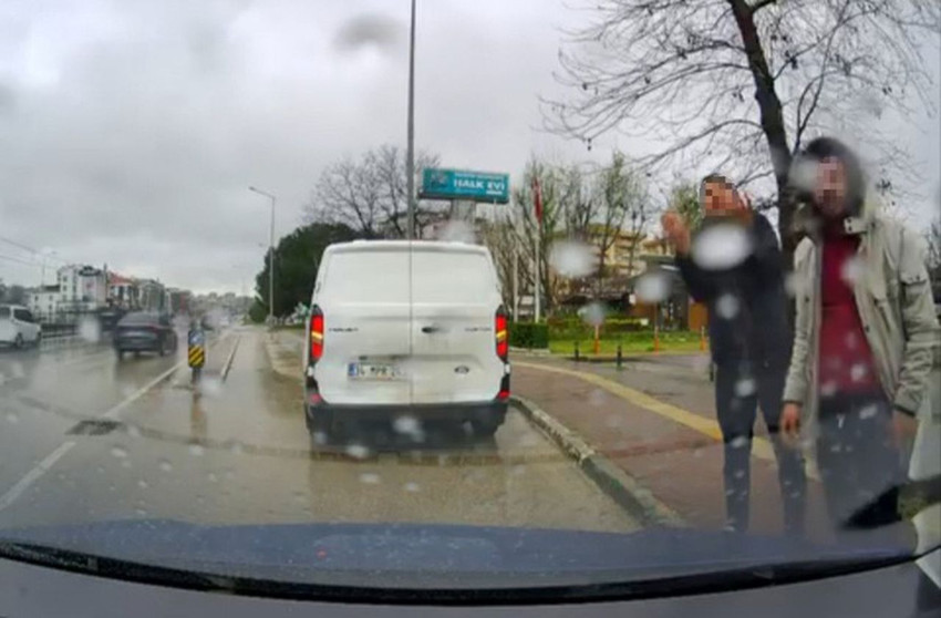 Yol verme tartışmasında yolu kesip sürücüye saldırdılar! - Resim: 4
