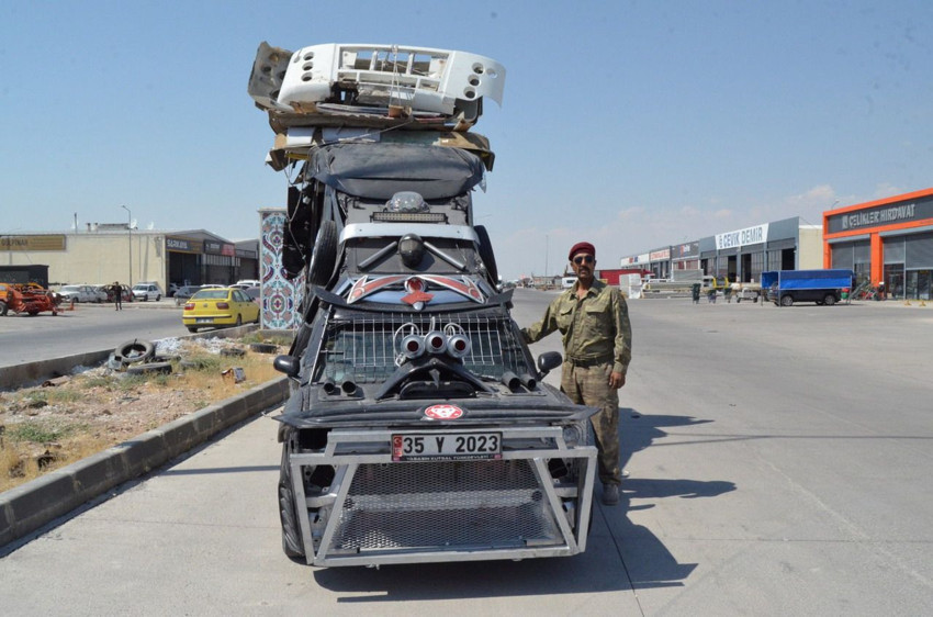 Otomobil tutkunu vatandaşın bilim kurgu filminden fırlamışa benzeyen aracını gören inanamadı - Resim: 3