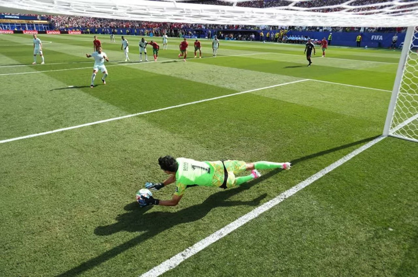 Dünya Kupası'nda ilk yarı finalist Fas'ı 2-0 mağlup eden Fransa oldu - Resim: 3