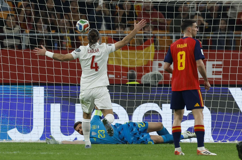 Dünya Kupası yolunda İspanya'ya berabere kaldık; Play-Off'lara gidiyoruz - Resim: 3
