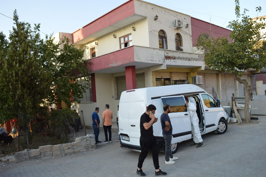 İki kız kardeşin ardından bir kadın daha evinde ölü bulundu - Resim: 3