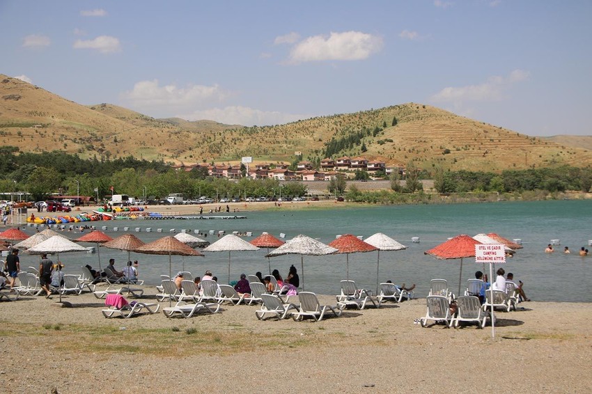 Türkiye'nin gizli cenneti Hazar ziyaretçi akınına uğradı - Resim: 3