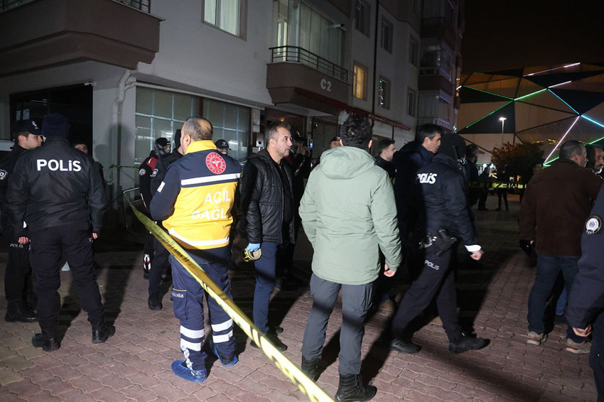 Annesini, babasını ve kardeşini öldürüp intihar etti - Resim: 2