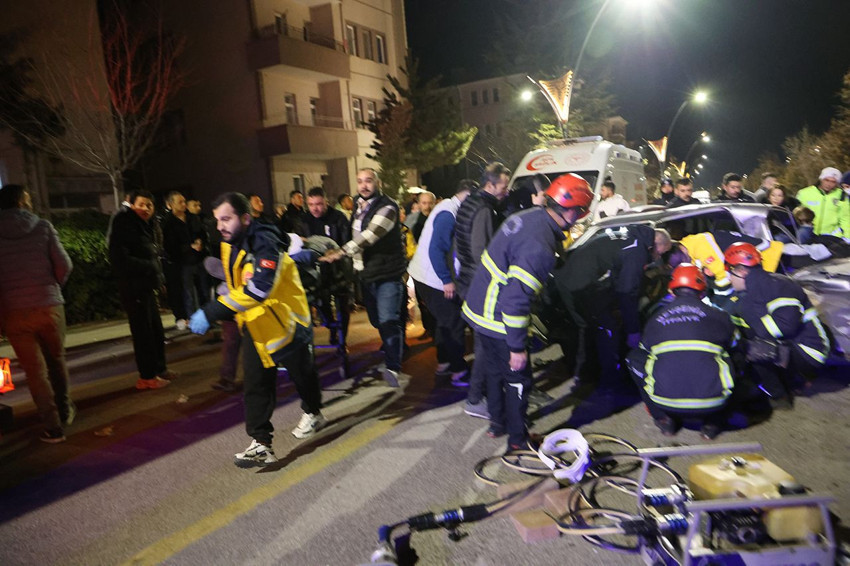 Kazazede yakınları önce ambulansa sonra itfaiyeye saldırdılar - Resim: 2