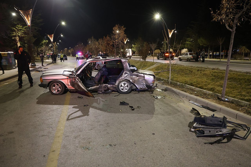 Kazazede yakınları önce ambulansa sonra itfaiyeye saldırdılar - Resim: 4