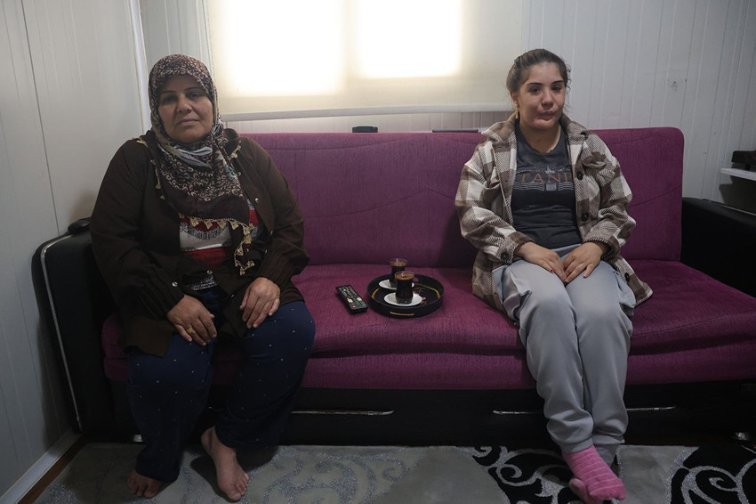 Asrın felaketinde enkazın altında kalan genç kız 2 yıl sonra konuşmaya başladı - Resim: 2