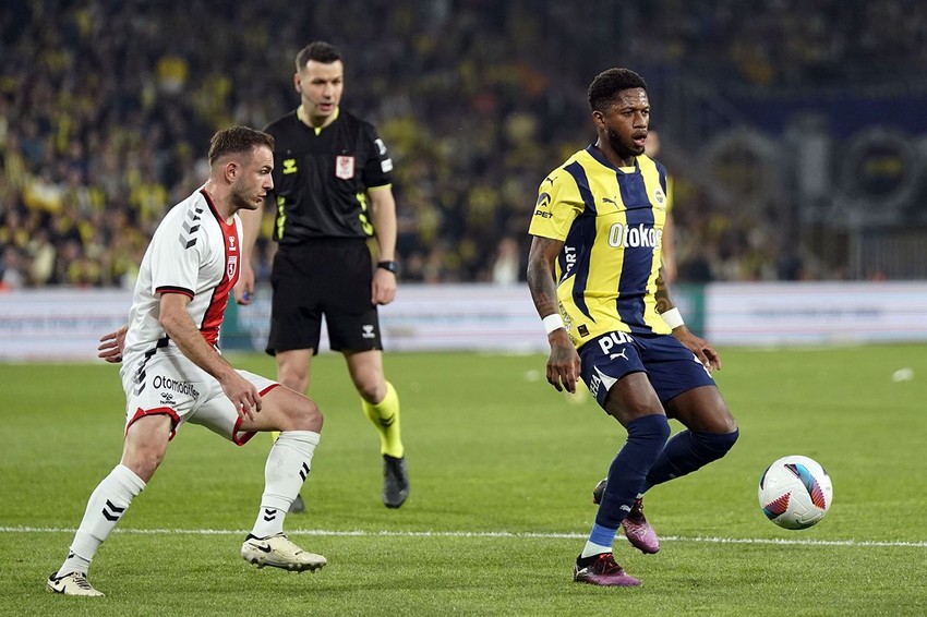 Fenerbahçe'den şampiyonluk yolunda büyük hata - Resim: 3