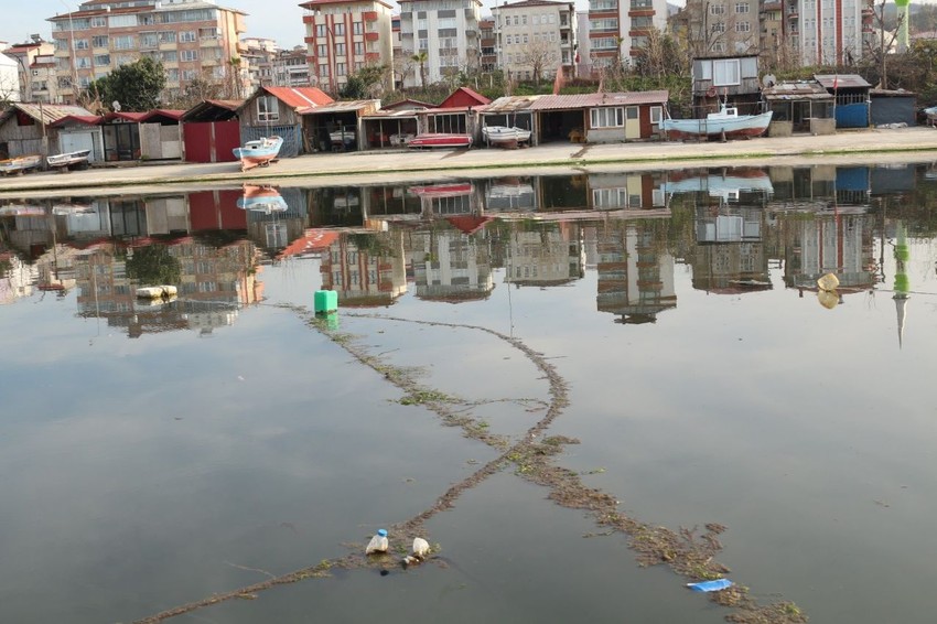Liman göl oldu, balıkçılar neye uğradığını şaşırdı - Resim: 2